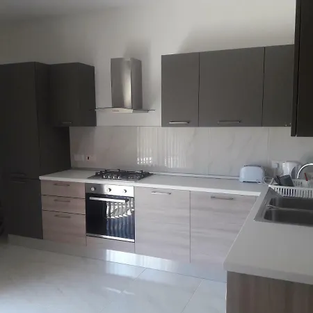 Roma Apartament *